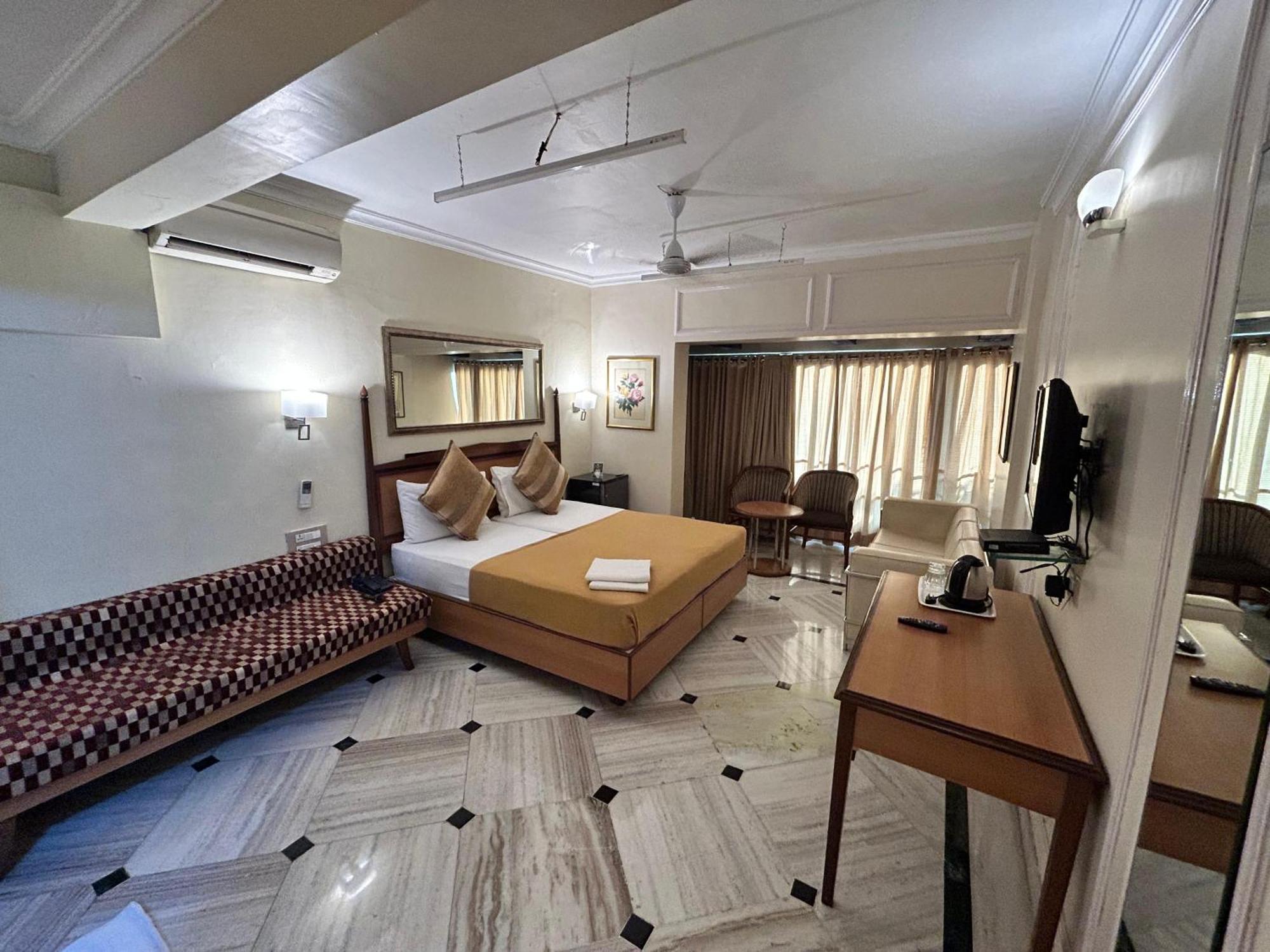 Royal Park Hotel Dockyard Bombay Extérieur photo