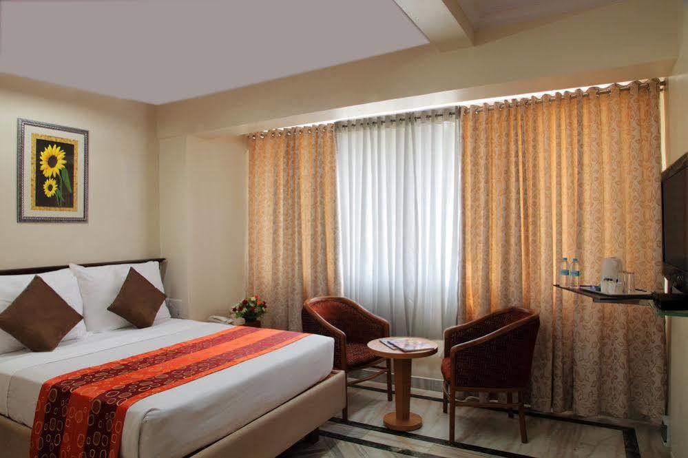 Royal Park Hotel Dockyard Bombay Extérieur photo